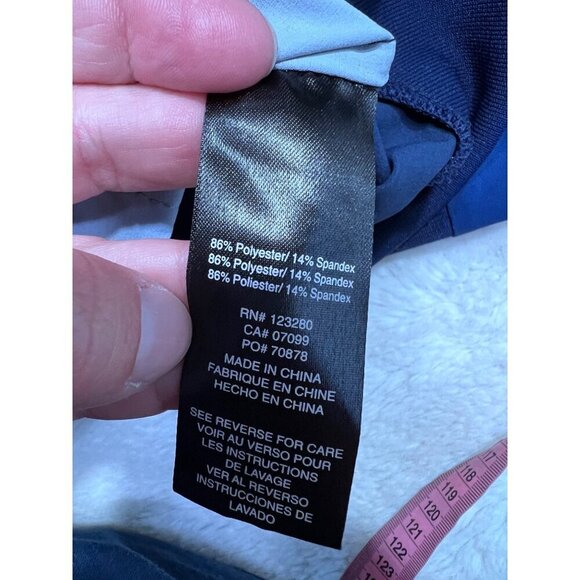 Travis Mathew’s golf navy & grey striped full zip jacket mens size medium - Picture 4 of 7